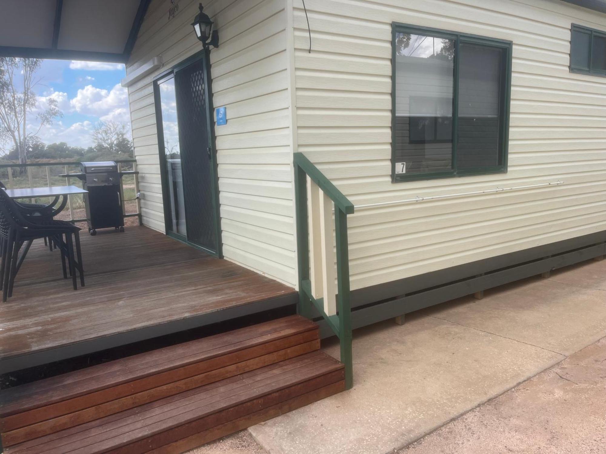 Nrma Mildura Riverside Holiday Park Extérieur photo