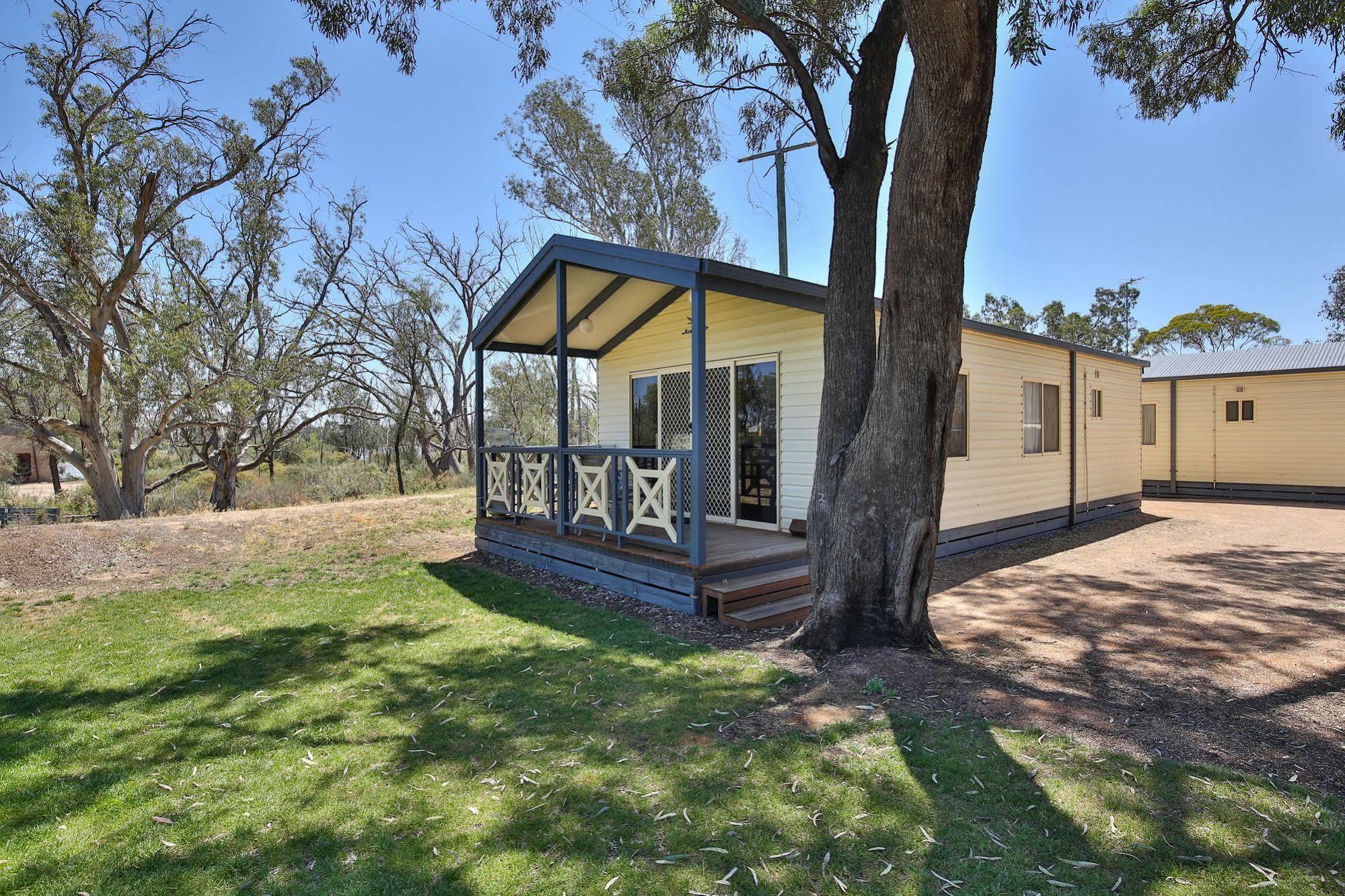 Nrma Mildura Riverside Holiday Park Extérieur photo